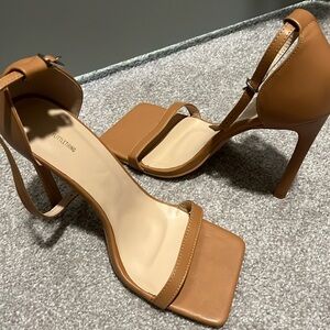 Pretty Little Things Heels